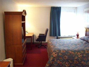 ทราเวลลอดจ์ ลิตเติล ฟอลส์ Hotel Little Falls ภายนอก รูปภาพ
