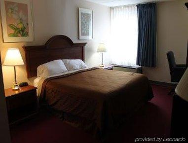 ทราเวลลอดจ์ ลิตเติล ฟอลส์ Hotel Little Falls ภายนอก รูปภาพ
