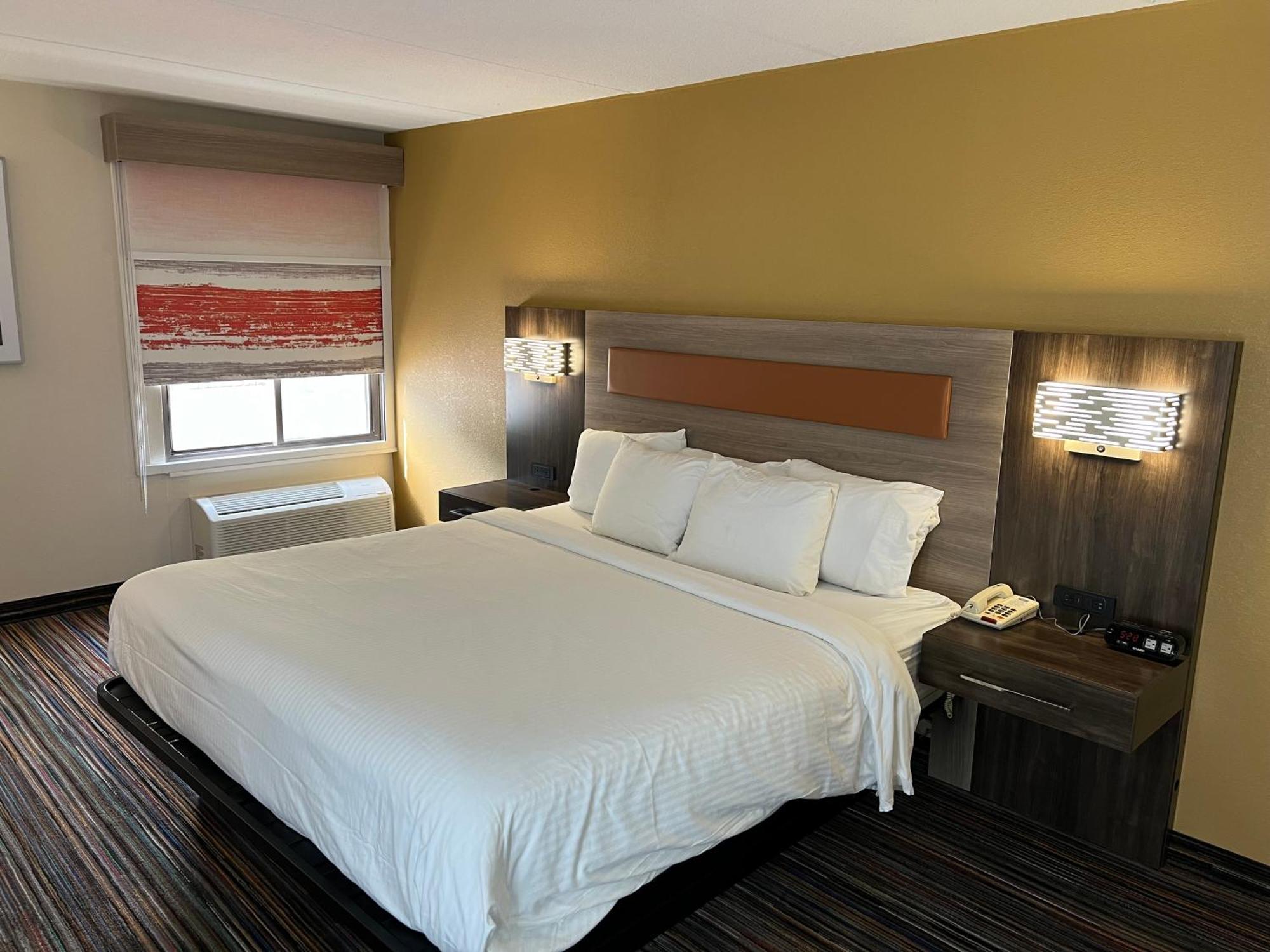 ทราเวลลอดจ์ ลิตเติล ฟอลส์ Hotel Little Falls ภายนอก รูปภาพ