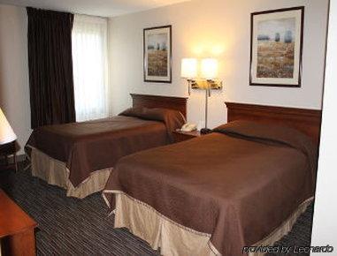 ทราเวลลอดจ์ ลิตเติล ฟอลส์ Hotel Little Falls ภายนอก รูปภาพ